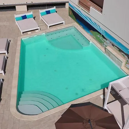 Rena Bianca By La Contessa بيت ضيافة سانتا تيريزا غالّورا