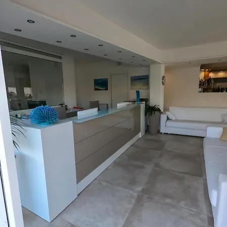 بيت ضيافة Rena Bianca By La Contessa 4*