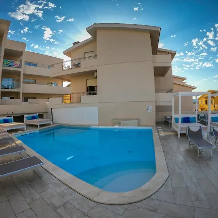 Rena Bianca By La Contessa بيت ضيافة 4*