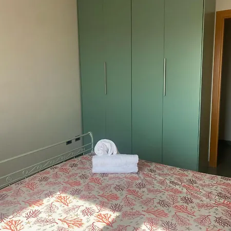 Rena Bianca By La Contessa